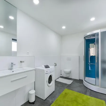 Ferienhaus Dragica Mit Pool 50 M Vom