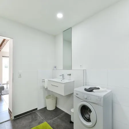 Ferienhaus Dragica Mit Pool 50 M Vom Vakantiehuis *