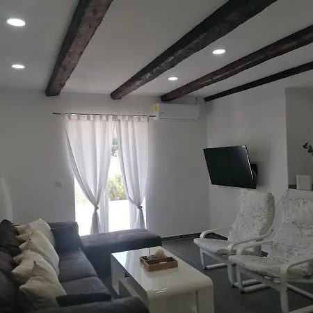 Ferienhaus Dragica Mit Pool 50 M Vom Casa vacanze Privlaka (Zadar)